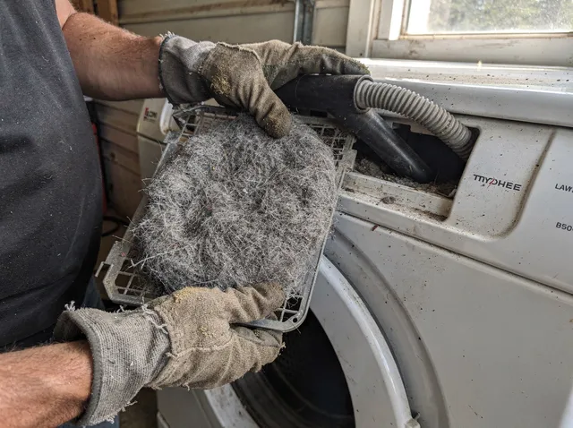 Cleaning Dryer Lint Trap in Pompano Beach, FL